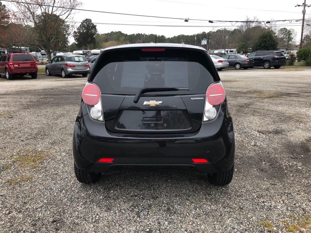 Chevrolet Spark LS CVT 2015