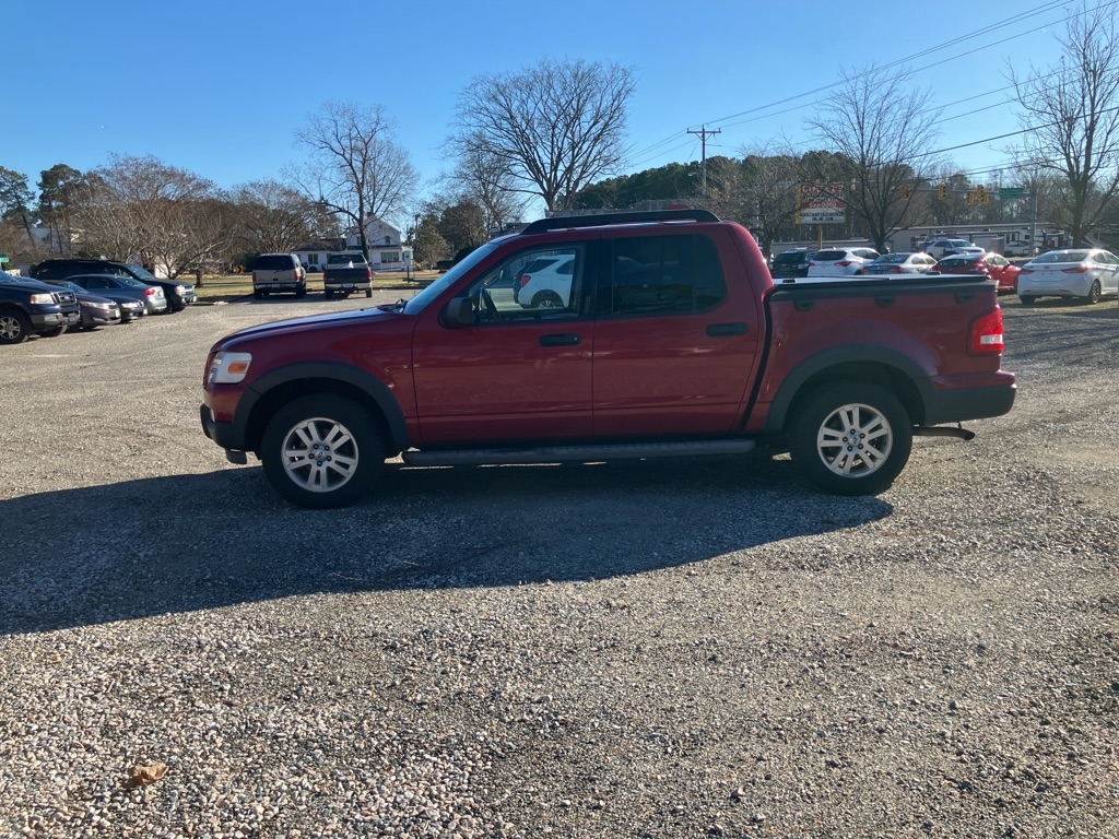 Ford Explorer Sport Trac XLT 4.0L 2WD 2010