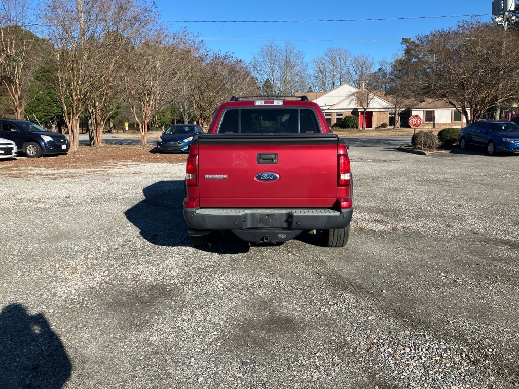 Ford Explorer Sport Trac XLT 4.0L 2WD 2010