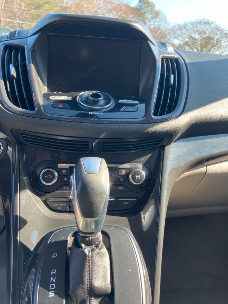 Ford Escape Titanium FWD 2015