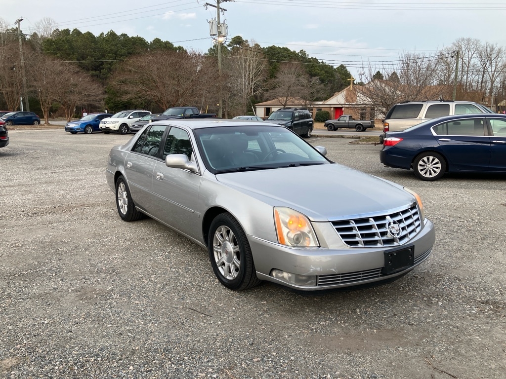 Cadillac DTS Luxury II 2008