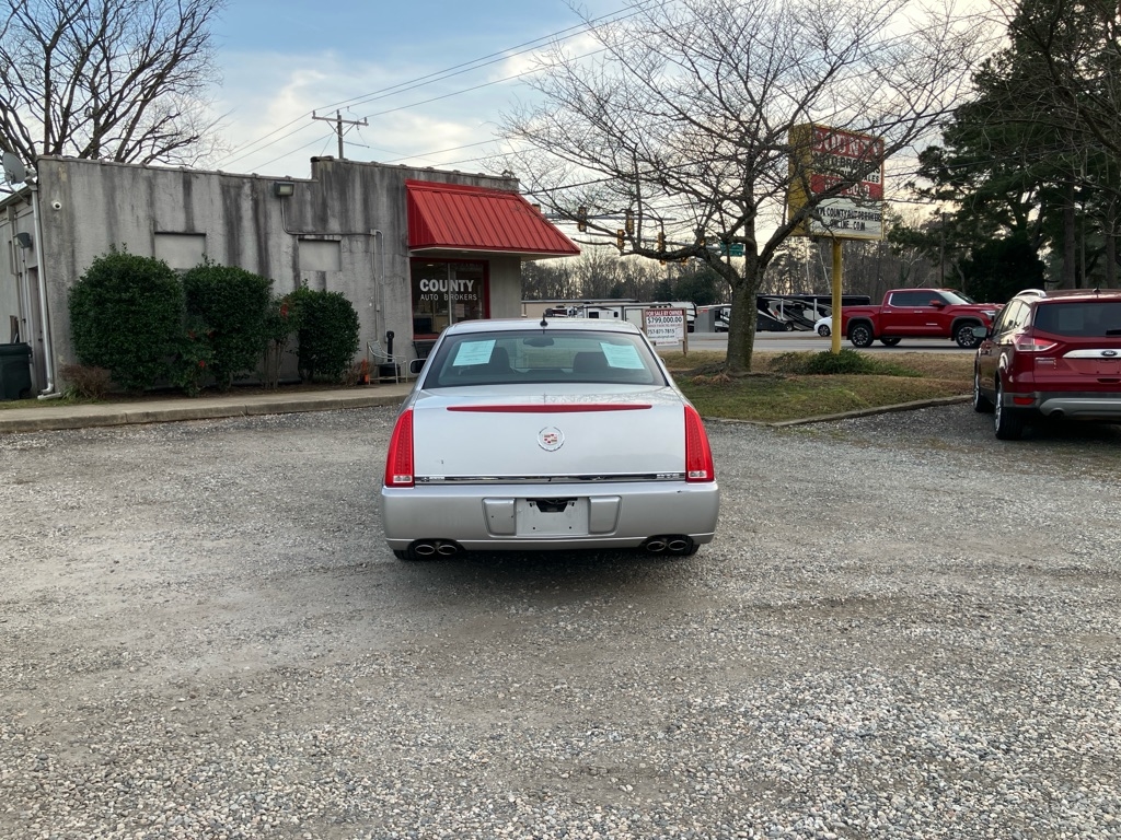 Cadillac DTS Luxury II 2008