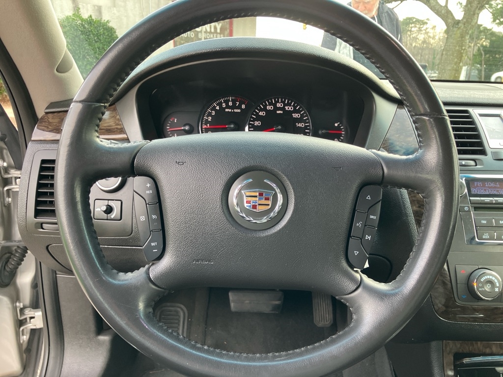 Cadillac DTS Luxury II 2008