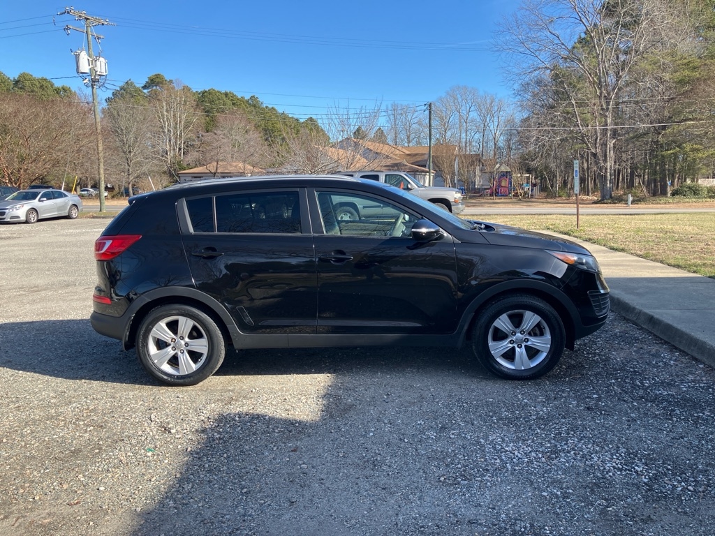 Kia Sportage LX FWD 2012