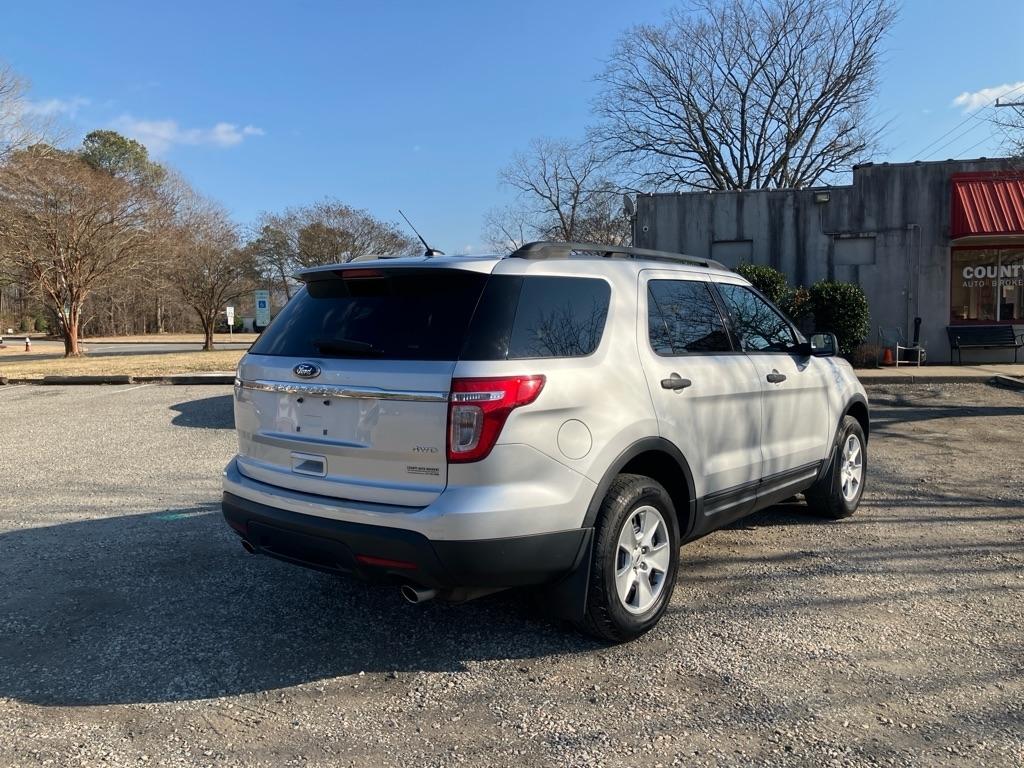 Ford Explorer Base 4WD 2013