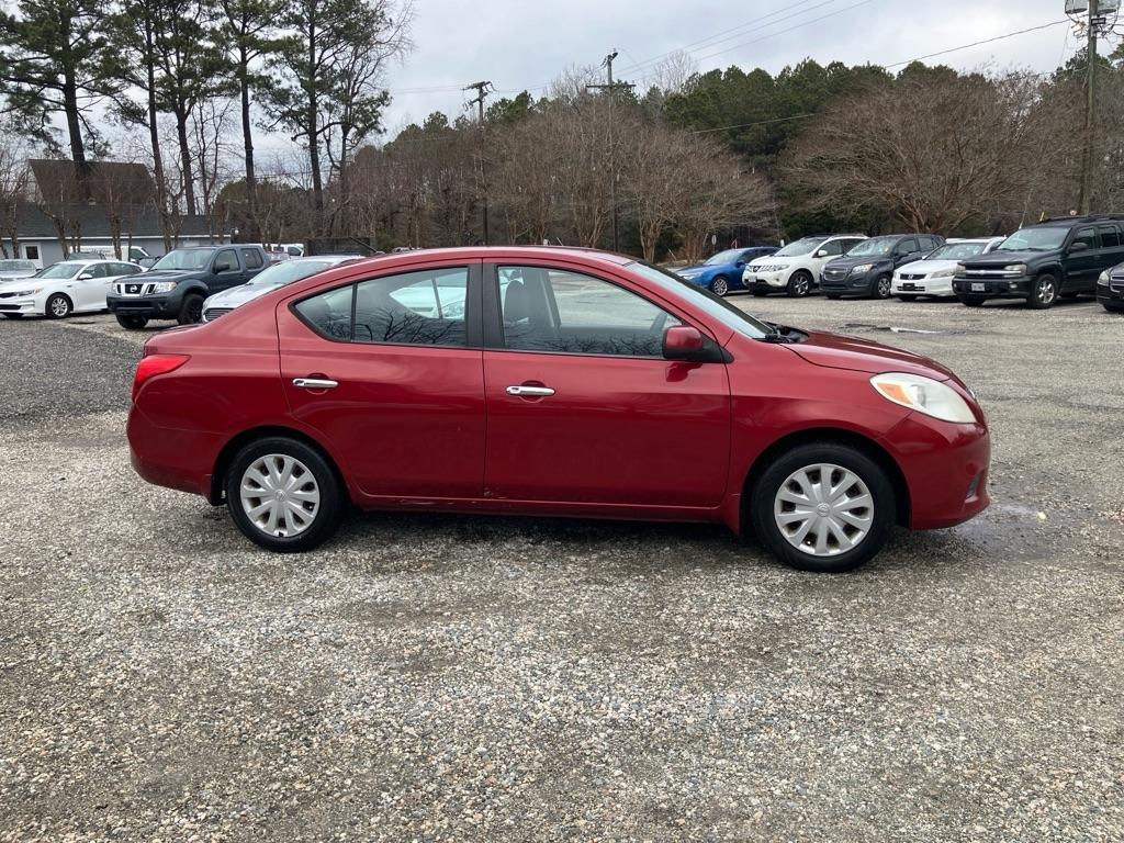 Nissan Versa 1.6 S Sedan 2012