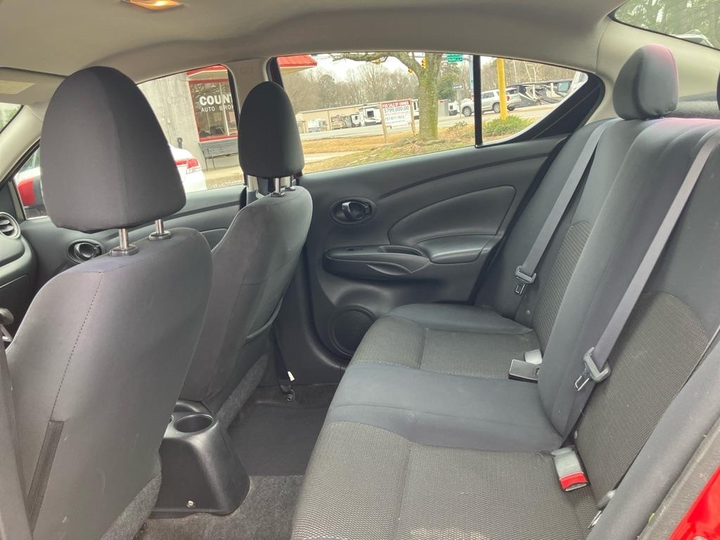 Nissan Versa 1.6 S Sedan 2012