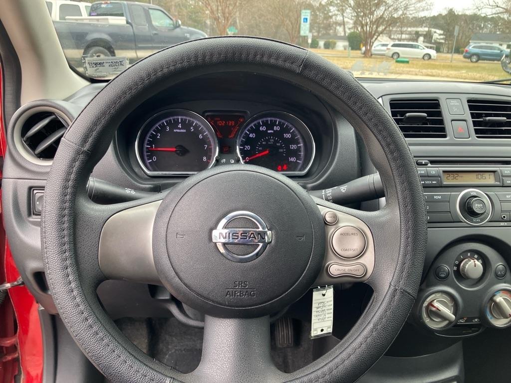 Nissan Versa 1.6 S Sedan 2012