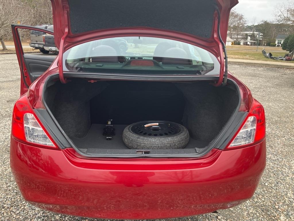 Nissan Versa 1.6 S Sedan 2012