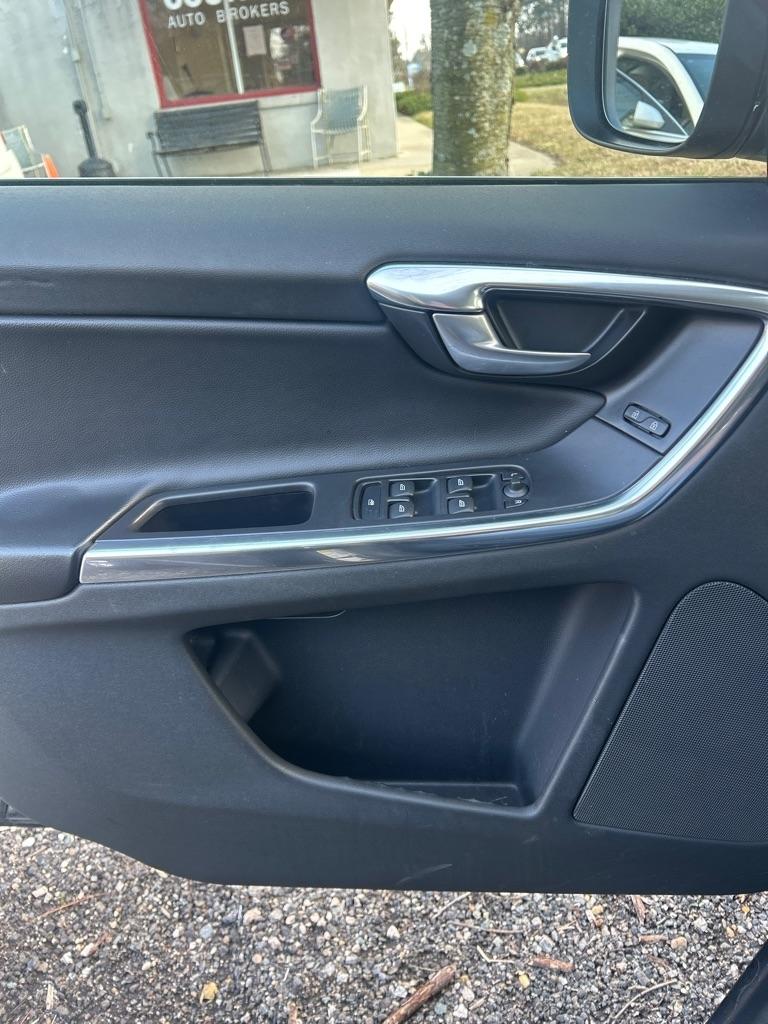 Volvo XC60 3.2 AWD 2013