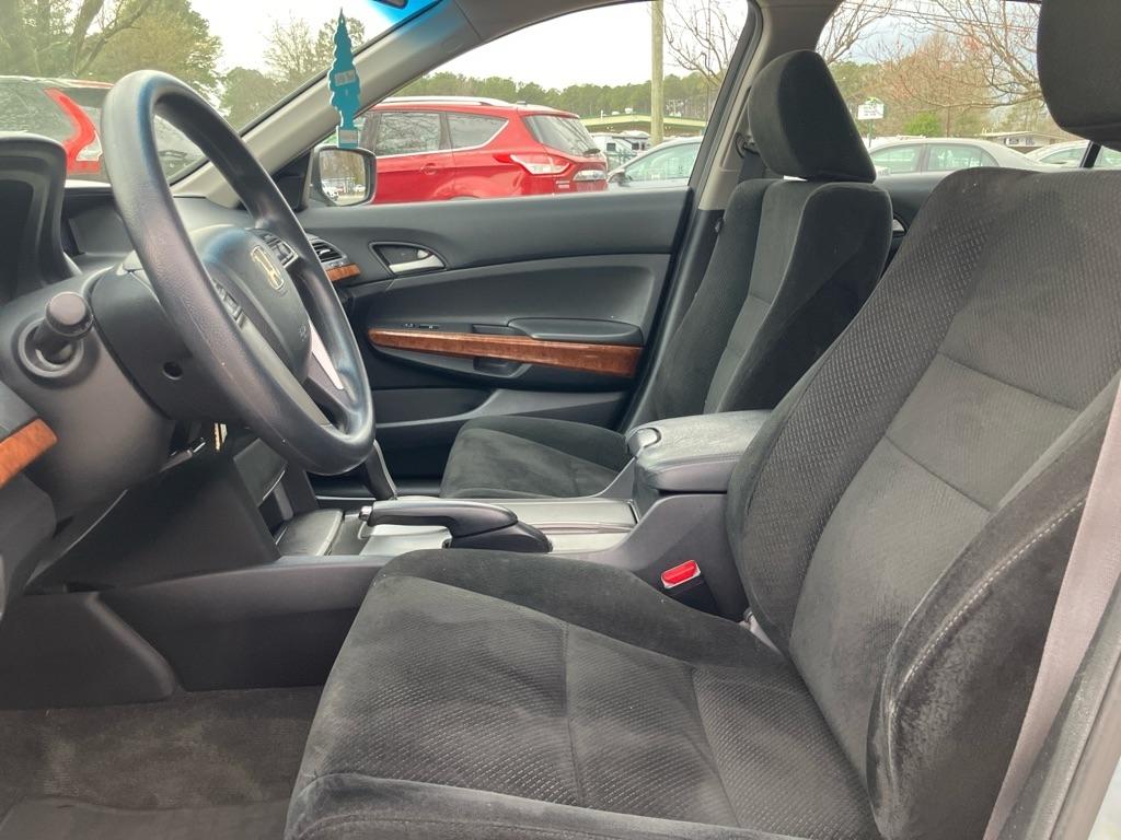 Honda Accord EX Sedan AT 2011