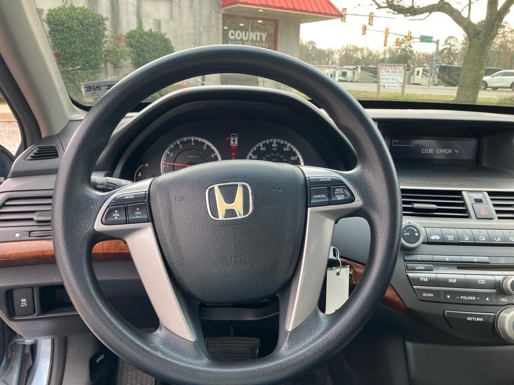 Honda Accord EX Sedan AT 2011