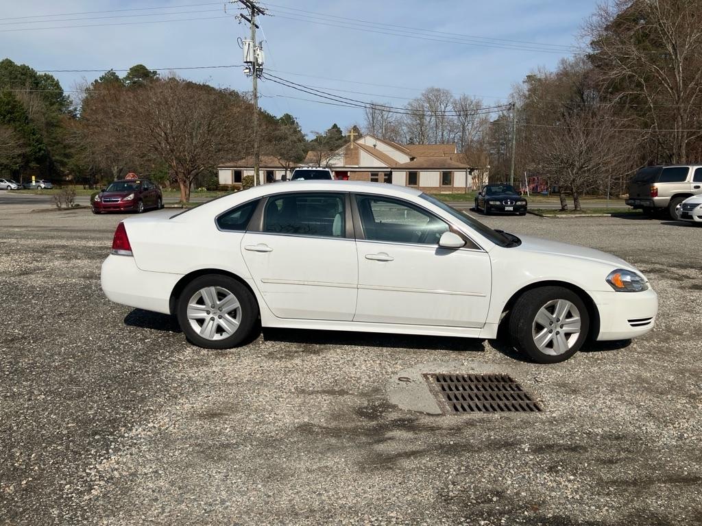 Chevrolet Impala LS 2011