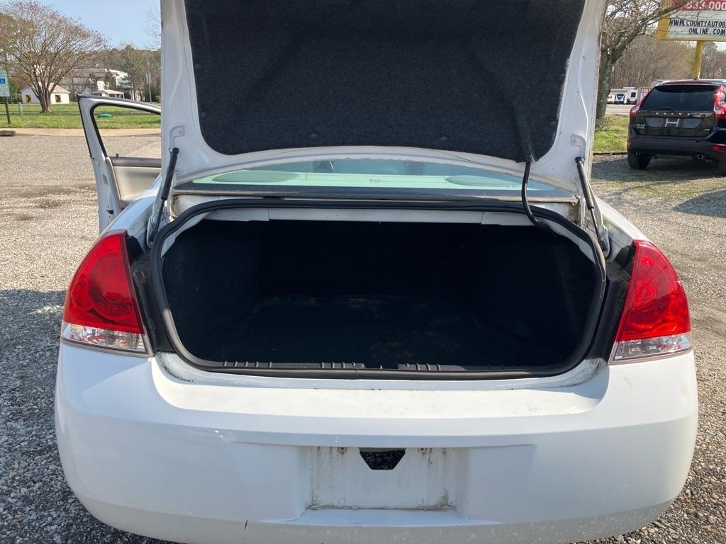 Chevrolet Impala LS 2011