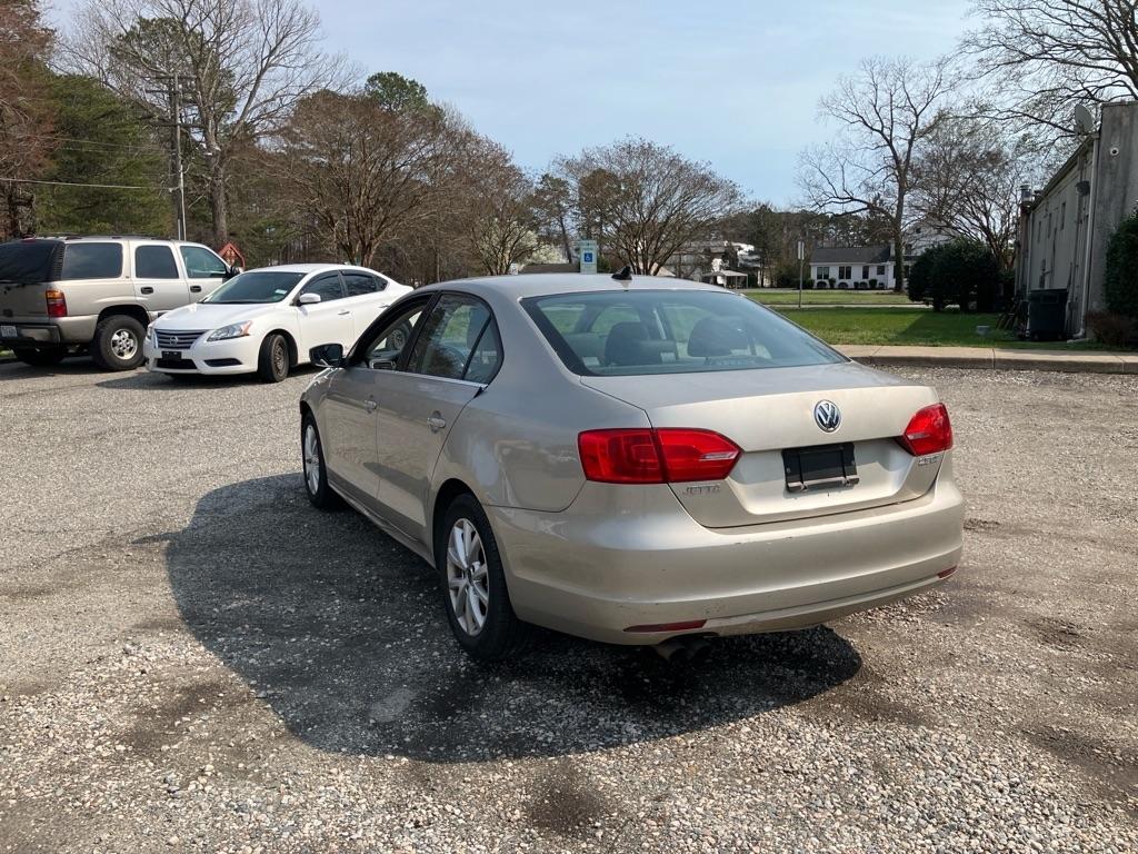 Volkswagen Jetta SE 2013