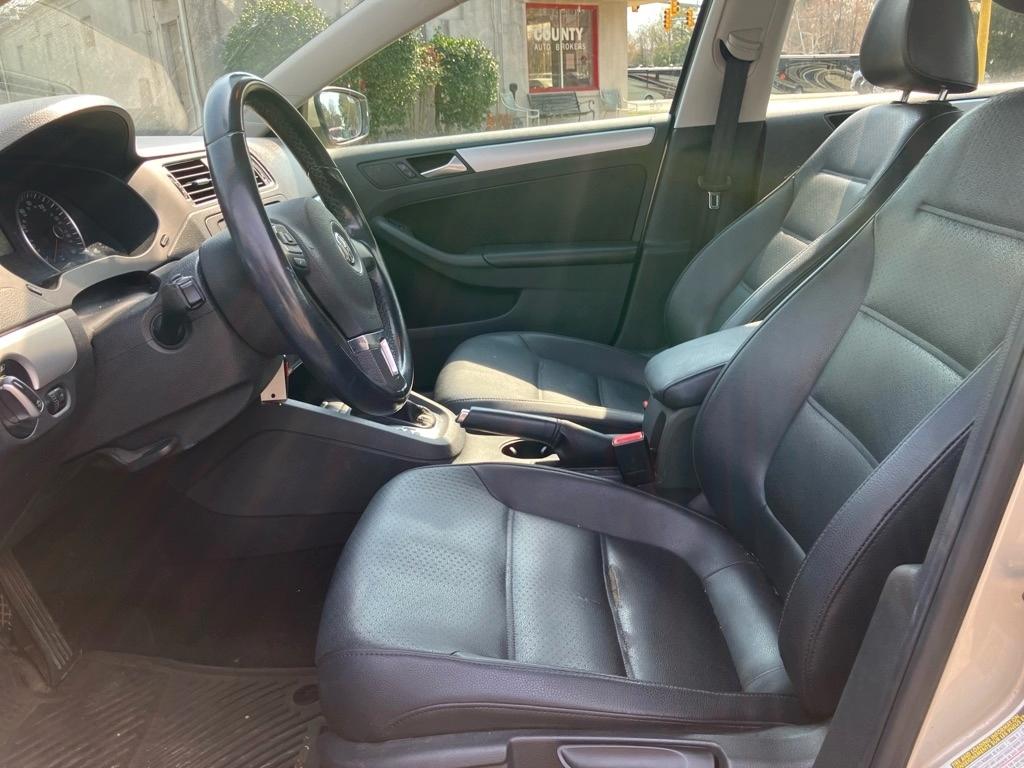 Volkswagen Jetta SE 2013