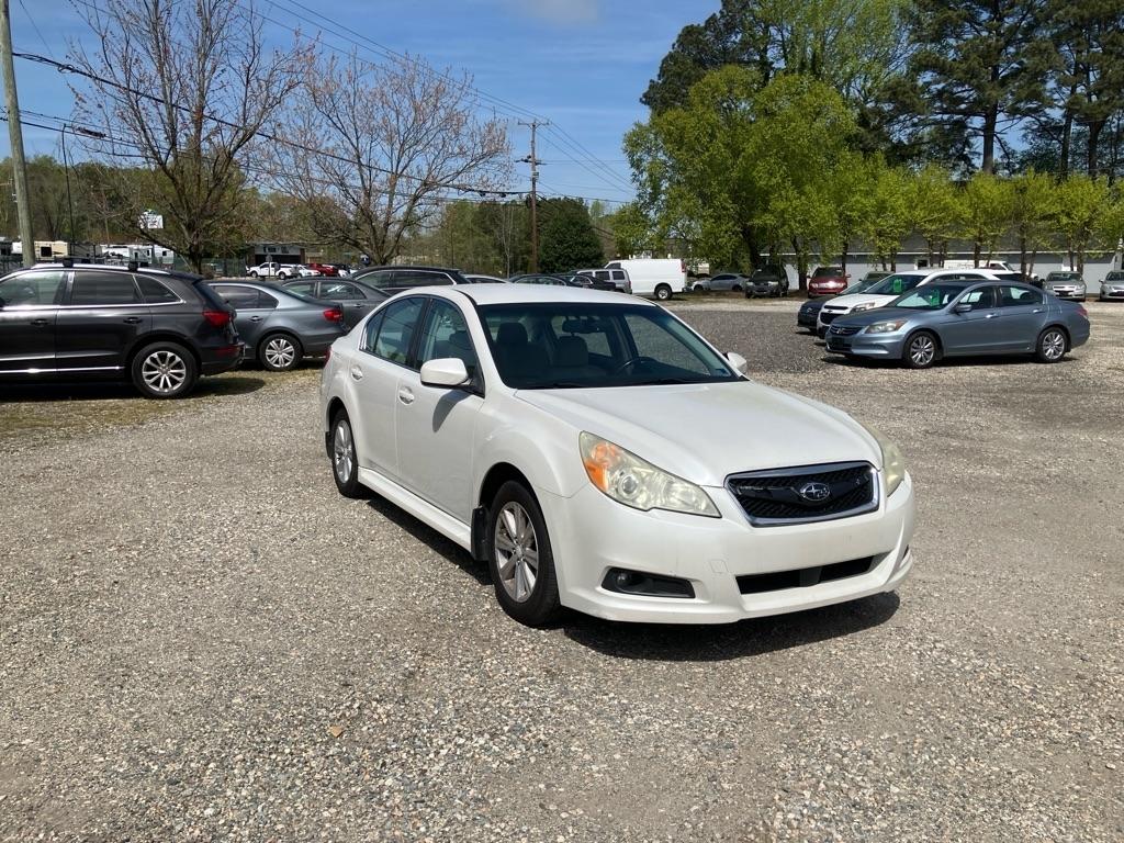 Subaru Legacy 2.5i Premium 2011
