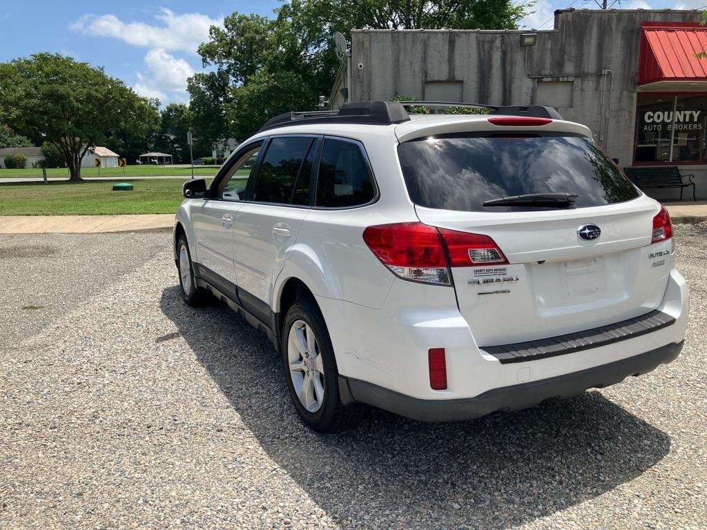 Subaru Outback  2013