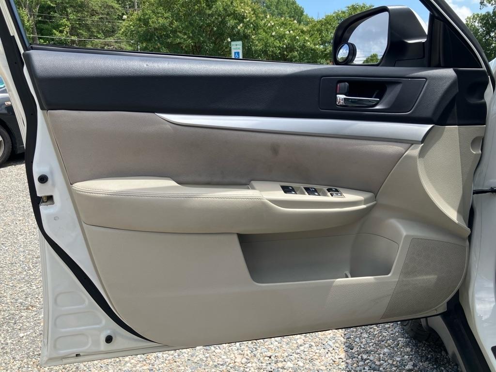 Subaru Outback  2013