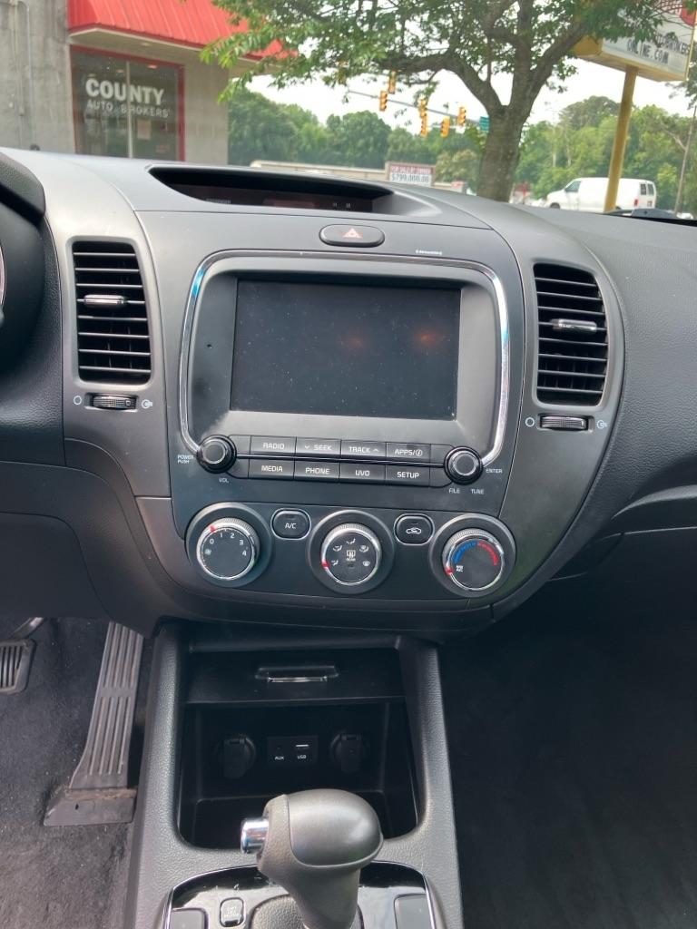 Kia Forte LX 6M 2018