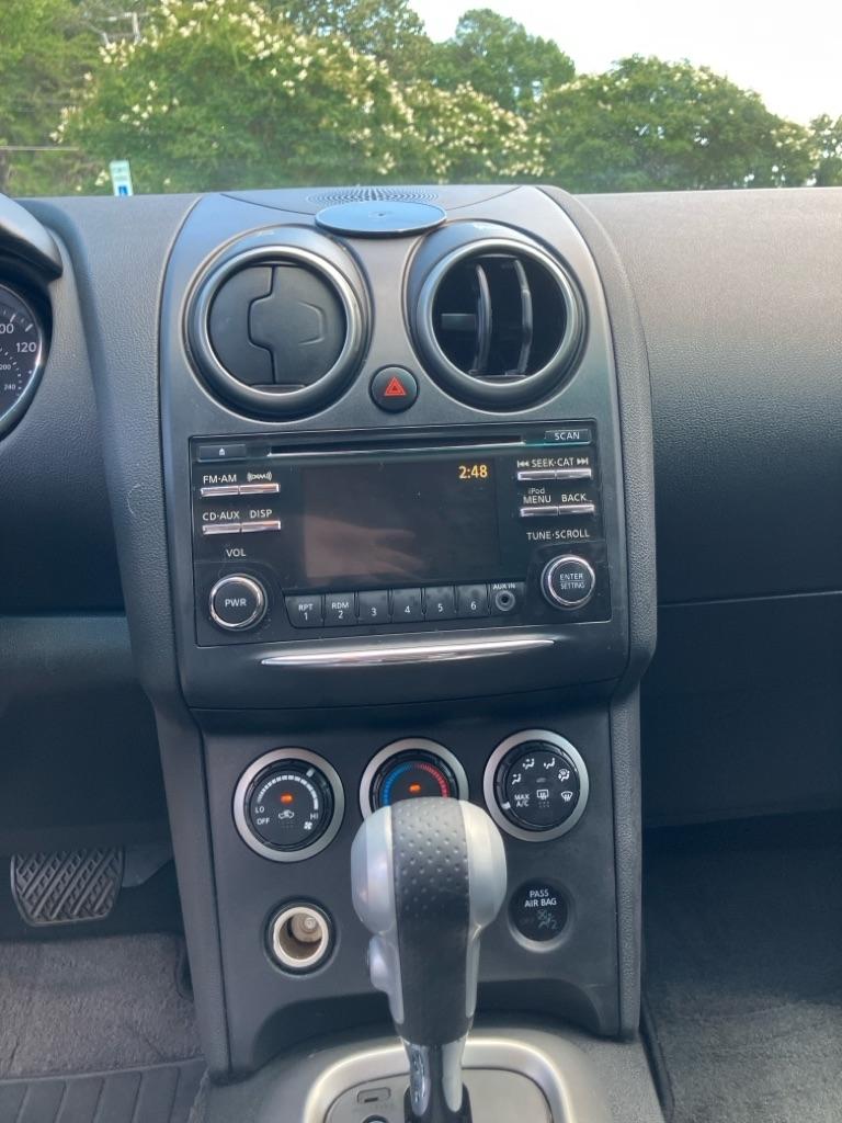 Nissan Rogue S AWD 2012