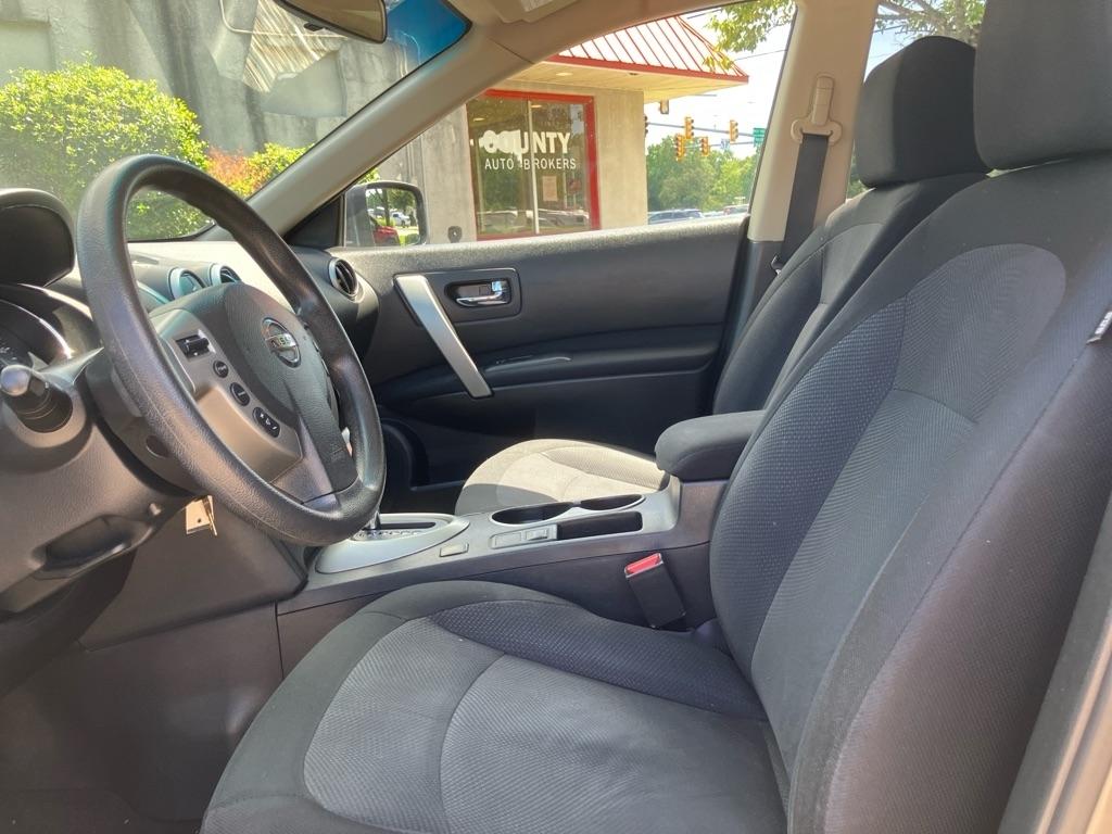 Nissan Rogue S AWD 2012
