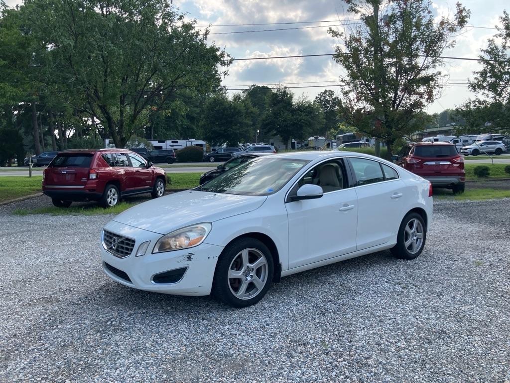 Volvo S60 T5 2012