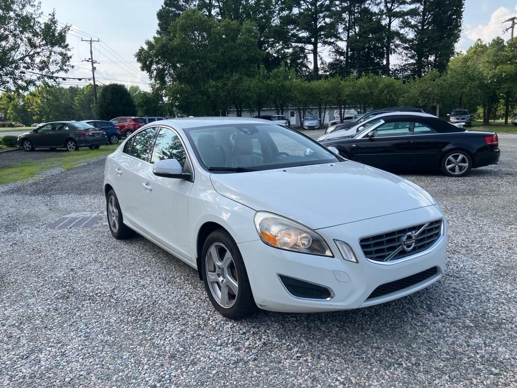 Volvo S60 T5 2012