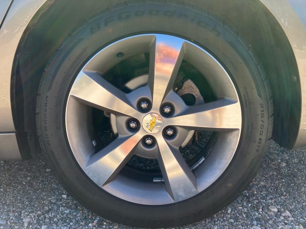 Chevrolet Malibu 1LT 2011