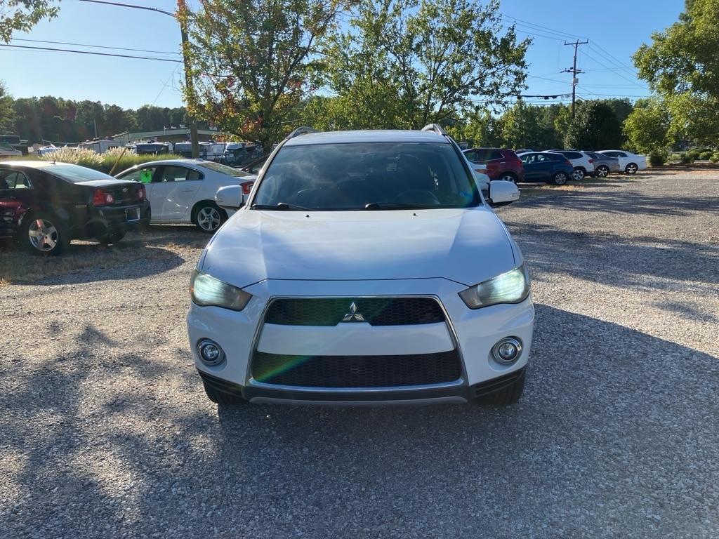 Mitsubishi Outlander SE AWD 2012