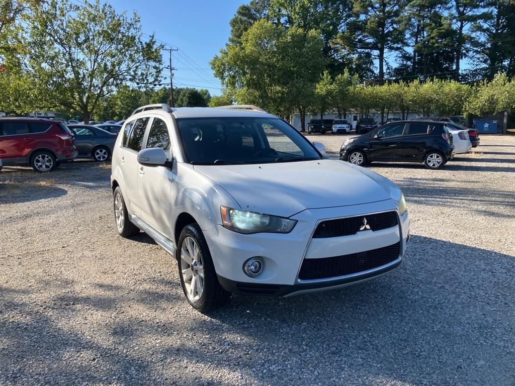 Mitsubishi Outlander SE AWD 2012