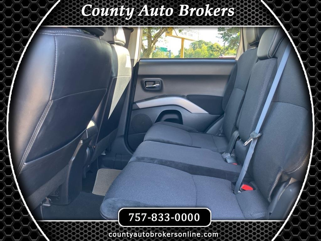 2012 Mitsubishi Outlander SE AWD