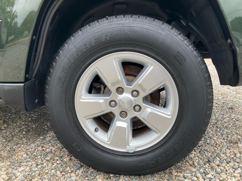 Jeep Liberty Sport 4WD 2012