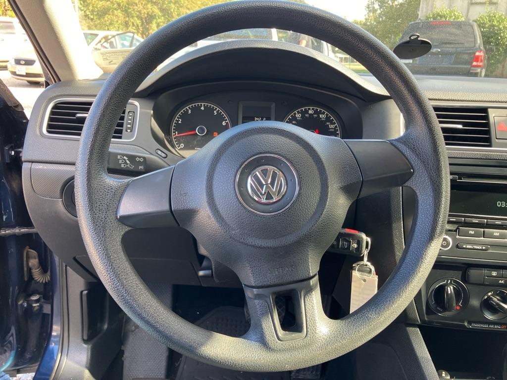 Volkswagen Jetta S 2014