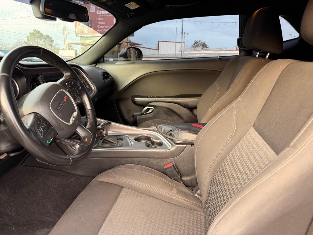 Dodge Challenger  2019