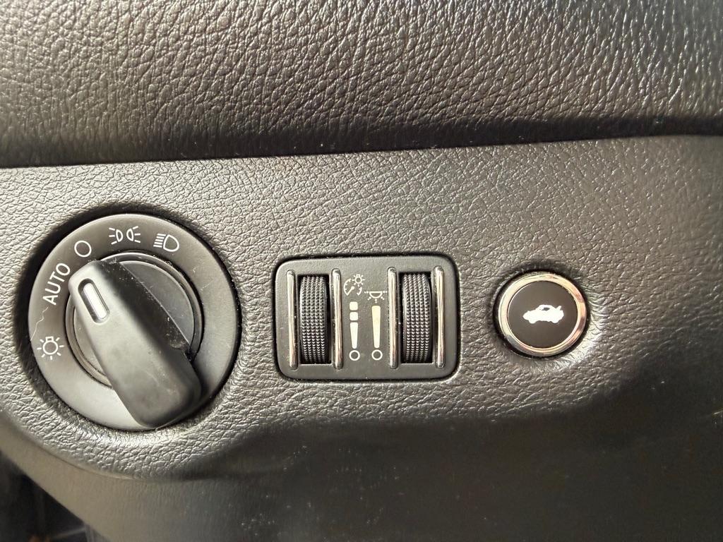 Dodge Challenger  2019