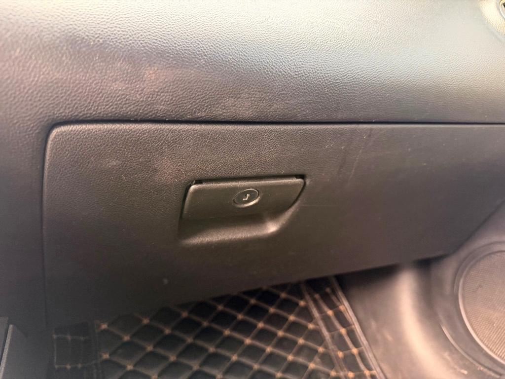 Chevrolet Camaro  2010