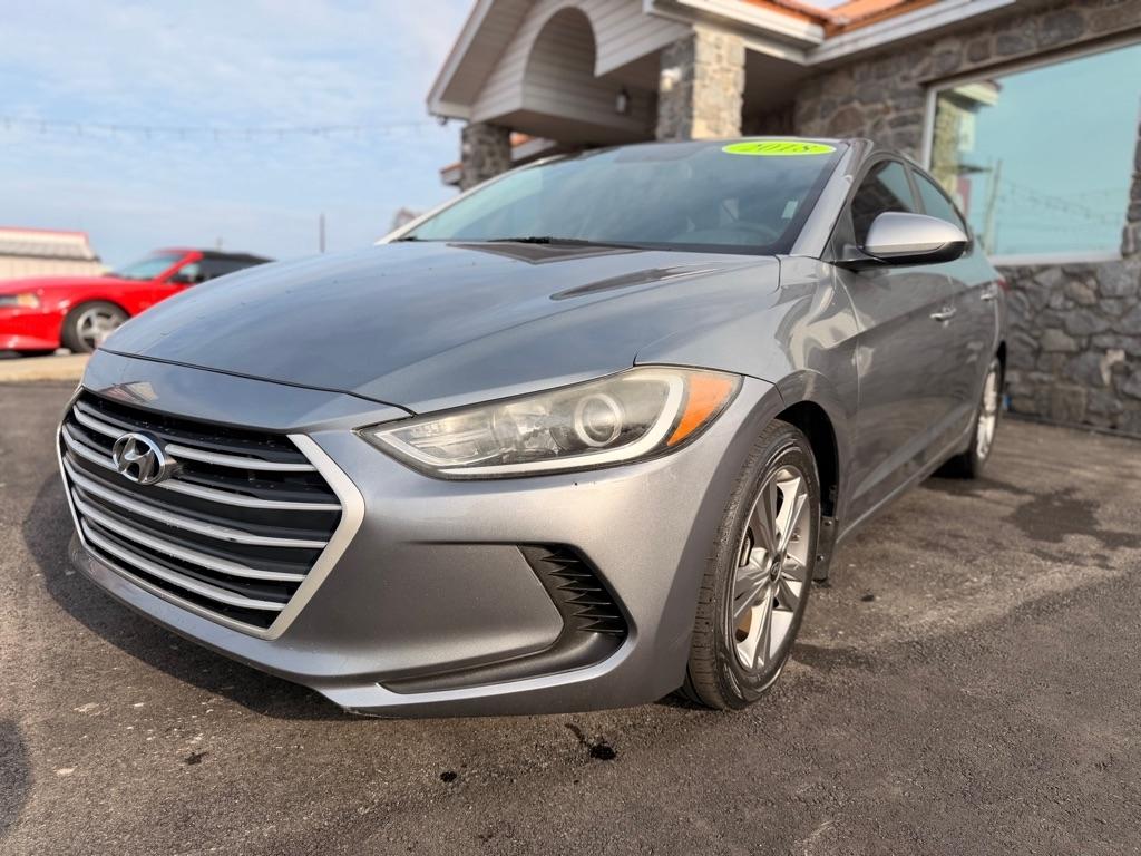 Hyundai Elantra  2018