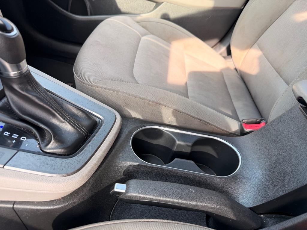 Hyundai Elantra  2018