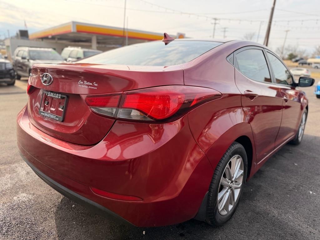 Hyundai Elantra  2015