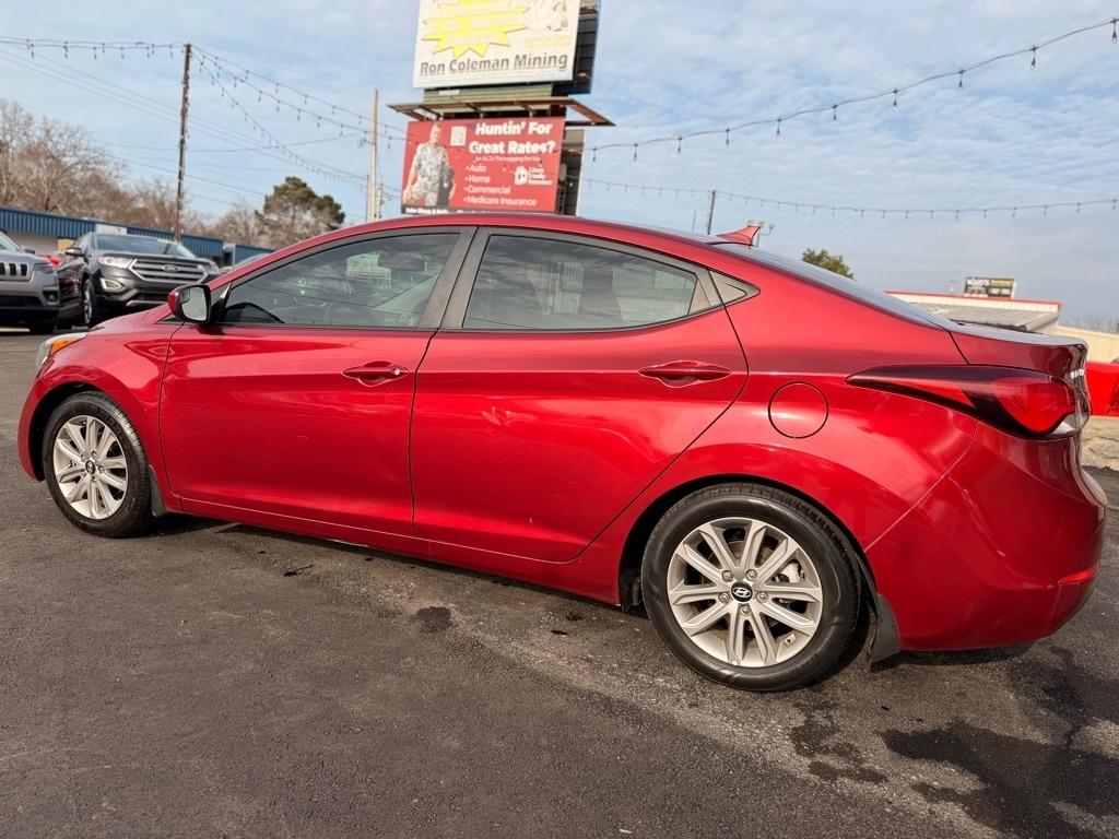 Hyundai Elantra  2015