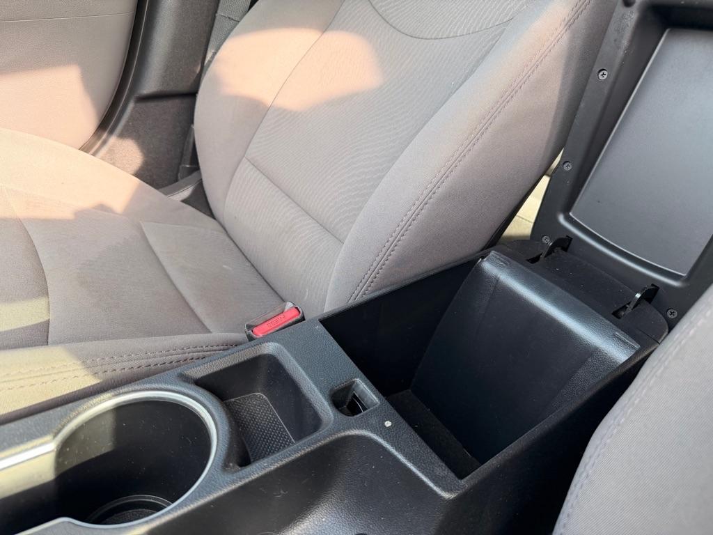 Hyundai Elantra  2015