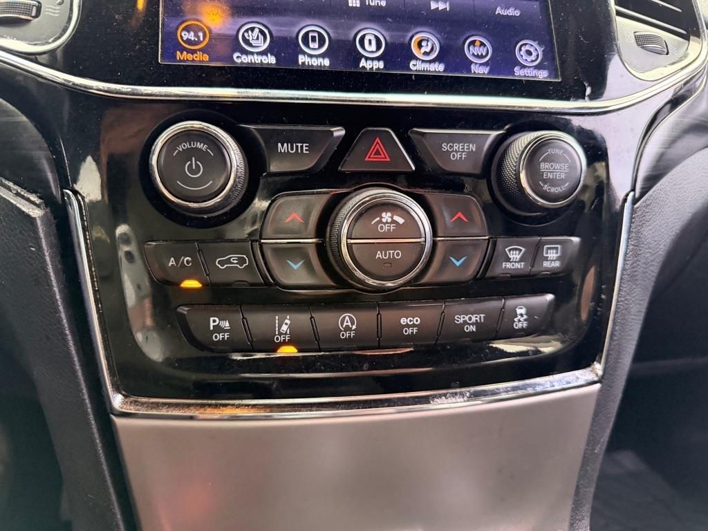 Jeep Grand Cherokee  2020