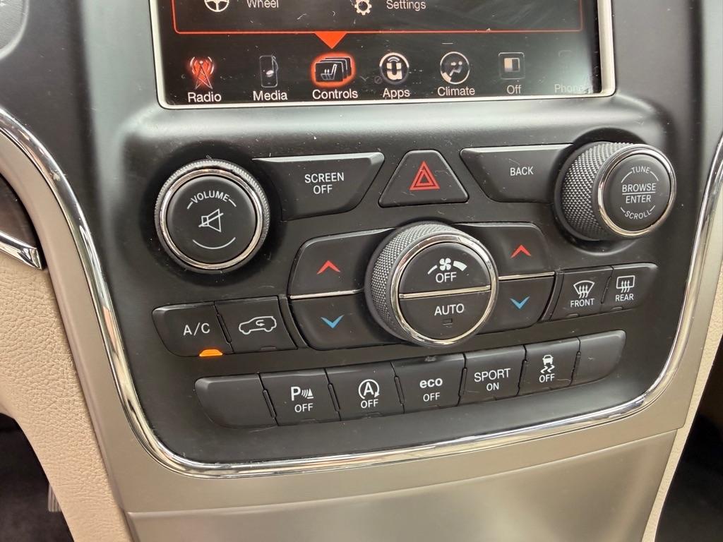 Jeep Grand Cherokee  2016