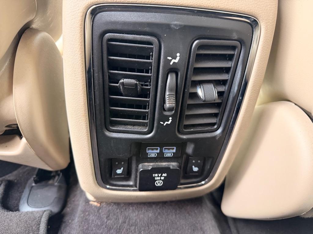 Jeep Grand Cherokee  2016