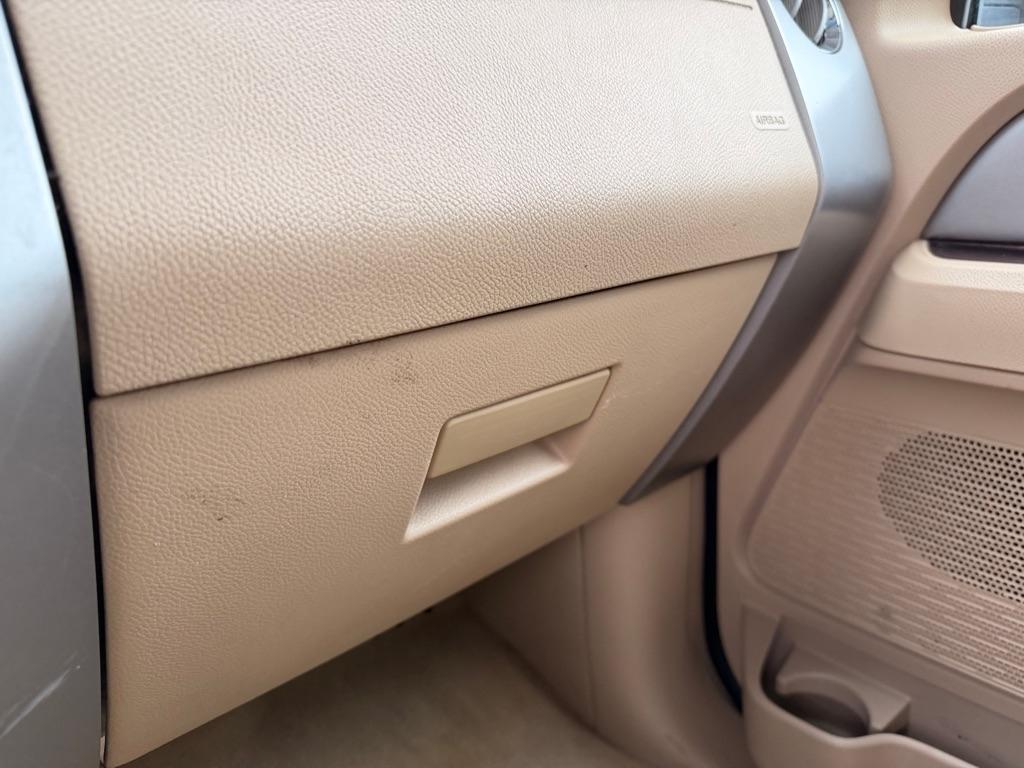 Ford Expedition  2012