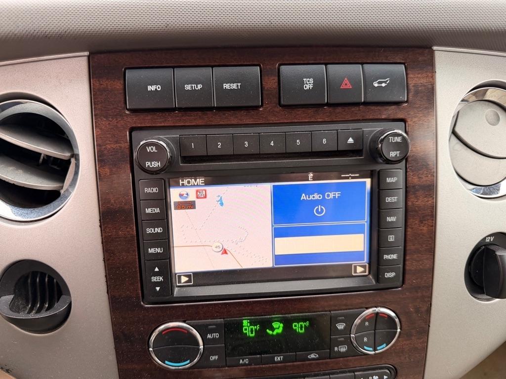 Ford Expedition  2012