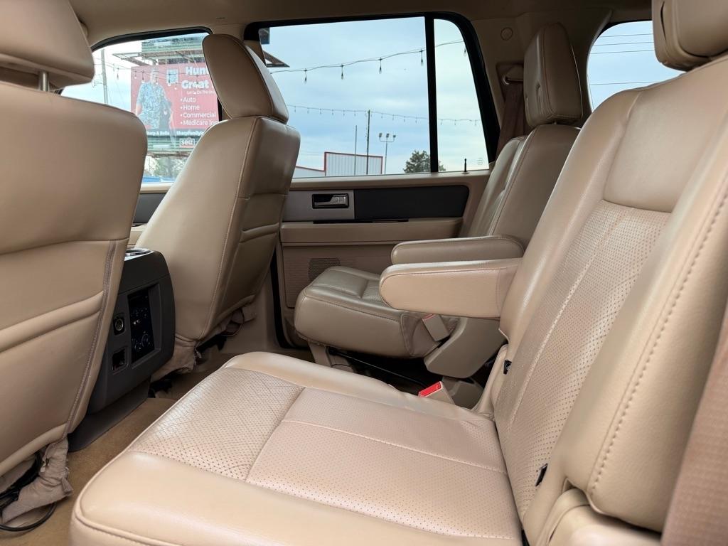 Ford Expedition  2012