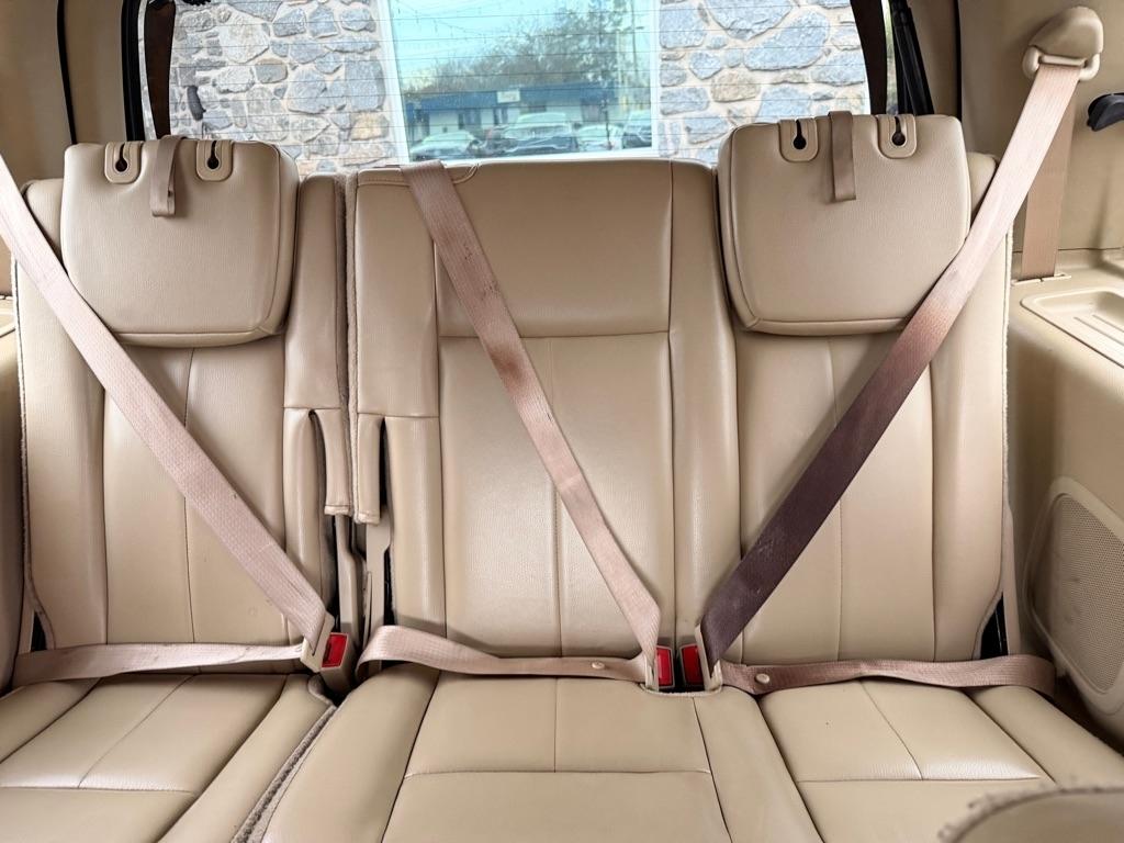 Ford Expedition  2012