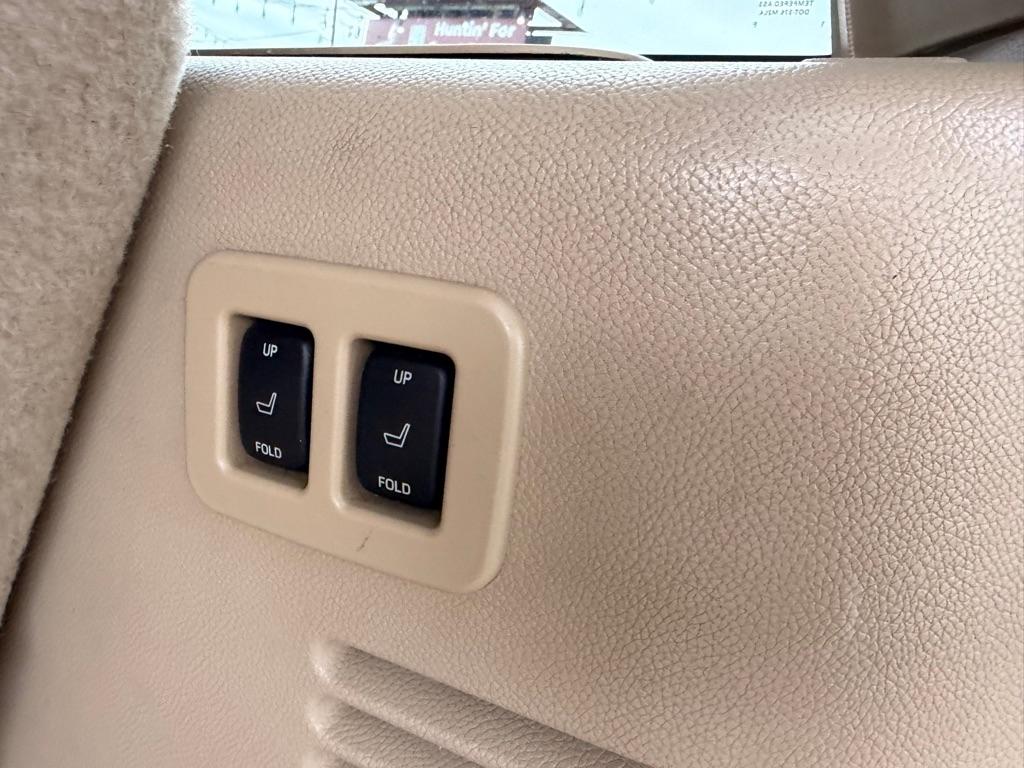 Ford Expedition  2012